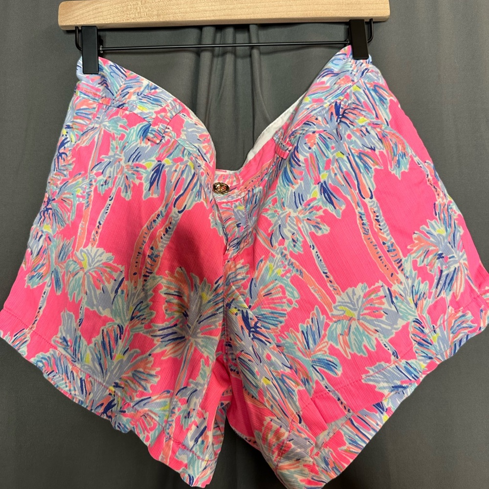 Lilly Pulitzer Callahan Shorts in Pink and Blue